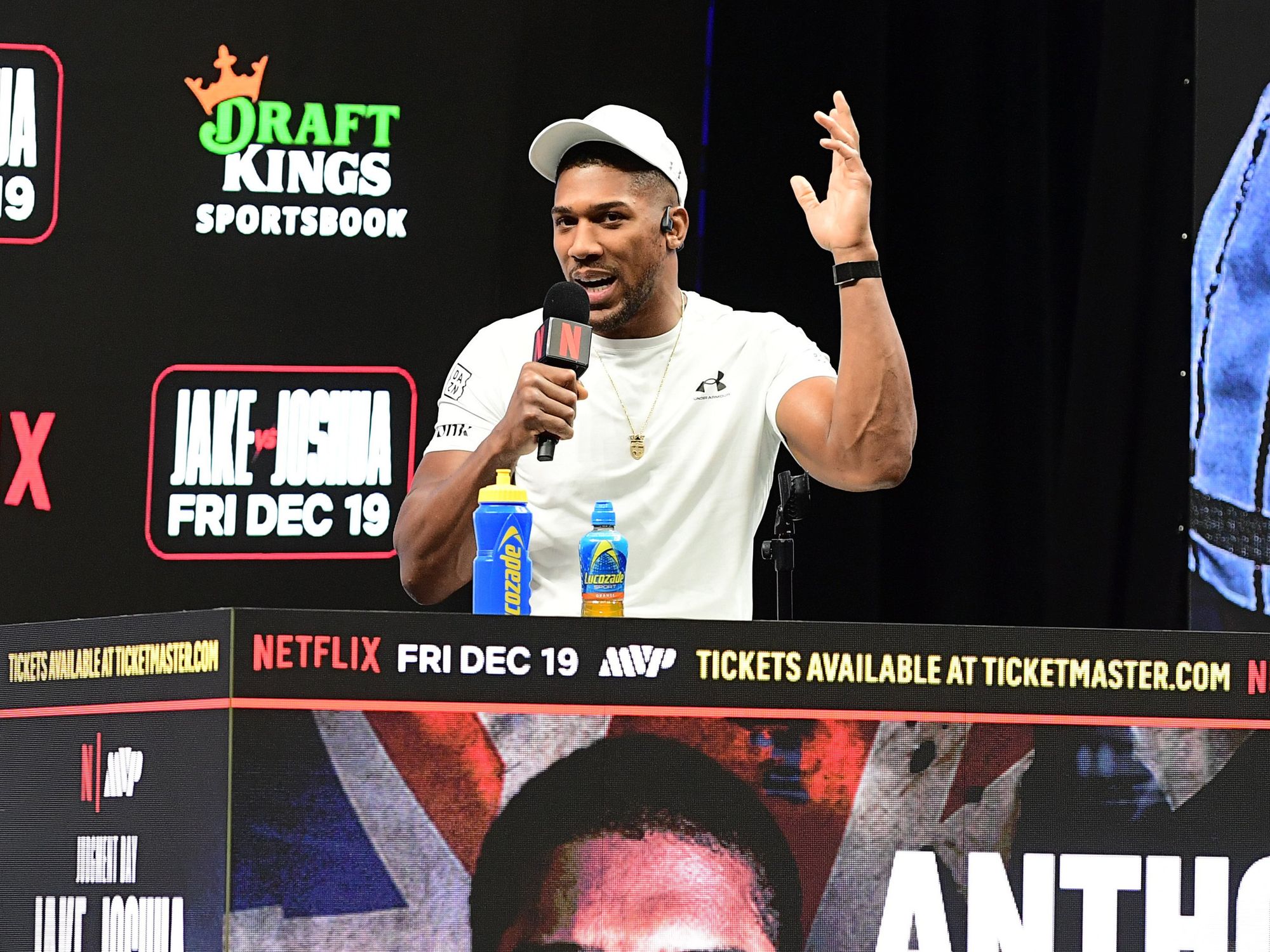 Anthony Joshua shares chilling Jake Paul prediction as blockbuster fight appears to be back on