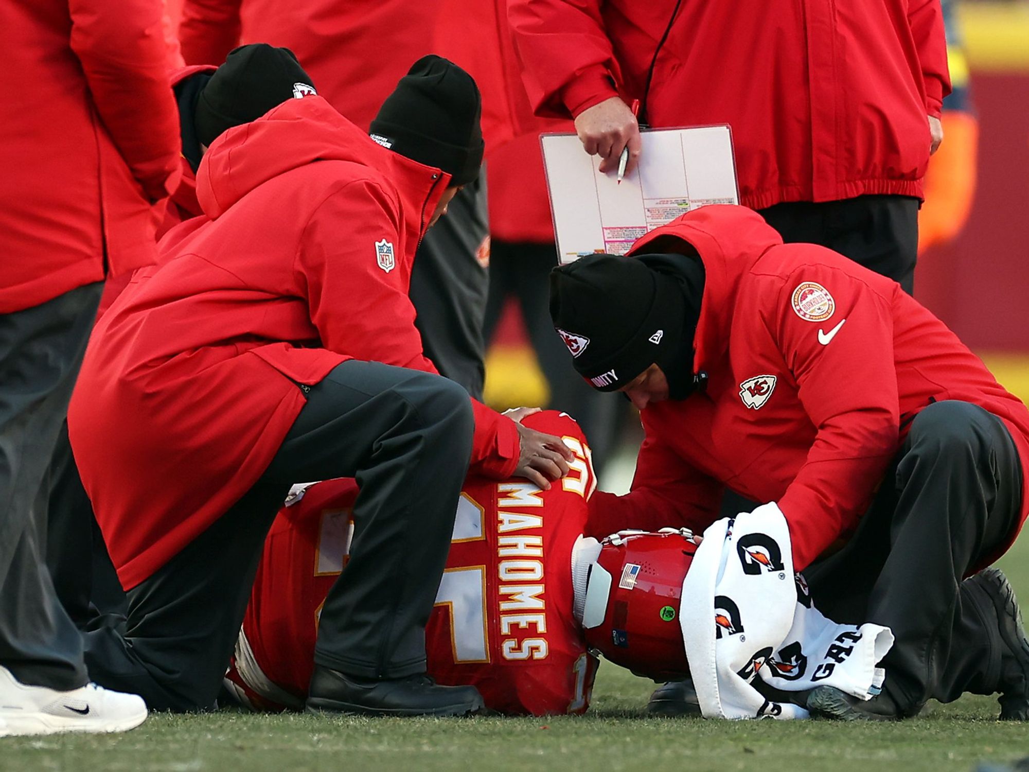 Patrick Mahomes suffers devastating injury as Kansas City Chiefs release statement on stricken star