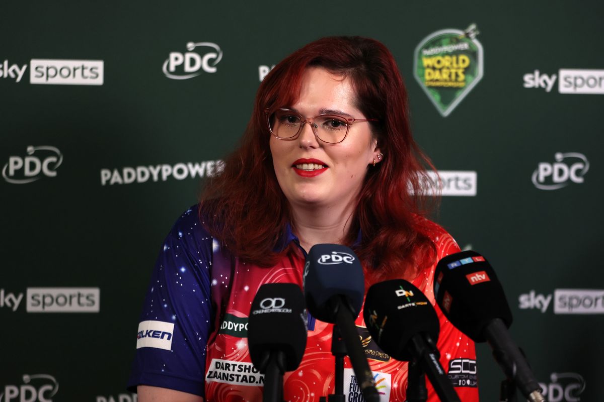 Trans darts star slams 'scary and s****y people' over gender complaints ahead of World Championship match