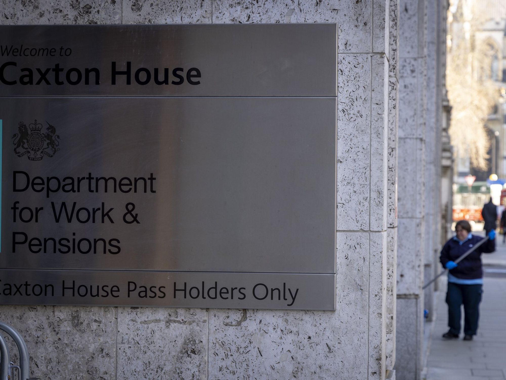 Migrants break benefit rules 200 times a day as nearly 200,000 sanctions issued in two years