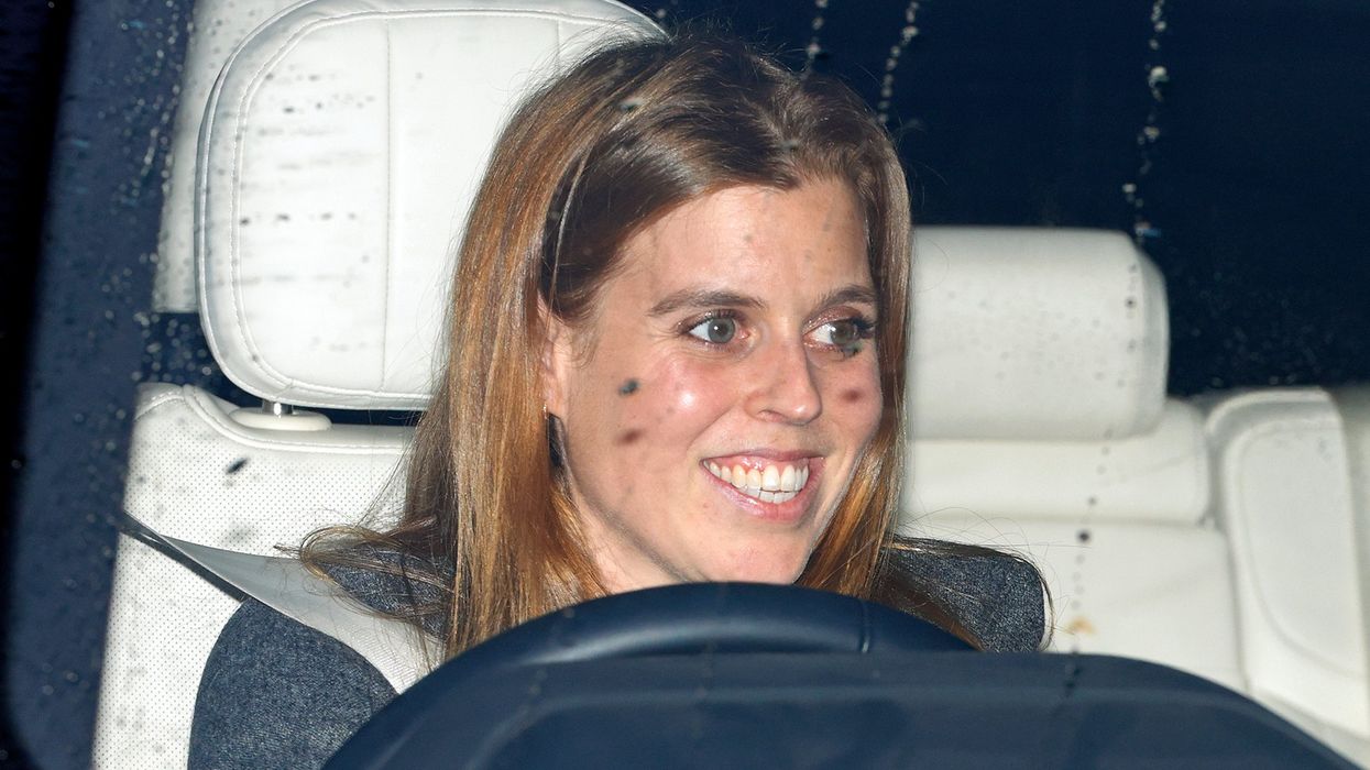 Princess Beatrice steps out without Edoardo as she attends party in London on her own