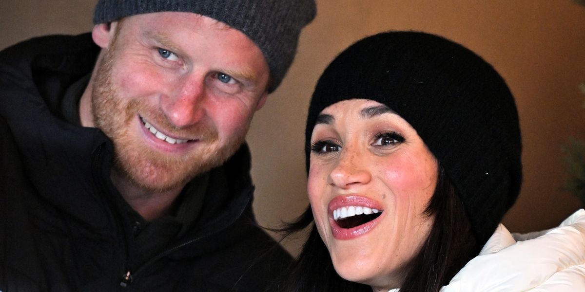 Meghan Markle and Prince Harry release their new Christmas card within minutes of announcing name change Meghan Markle and Prince Harry release their new Christmas card within minutes of announcing name change