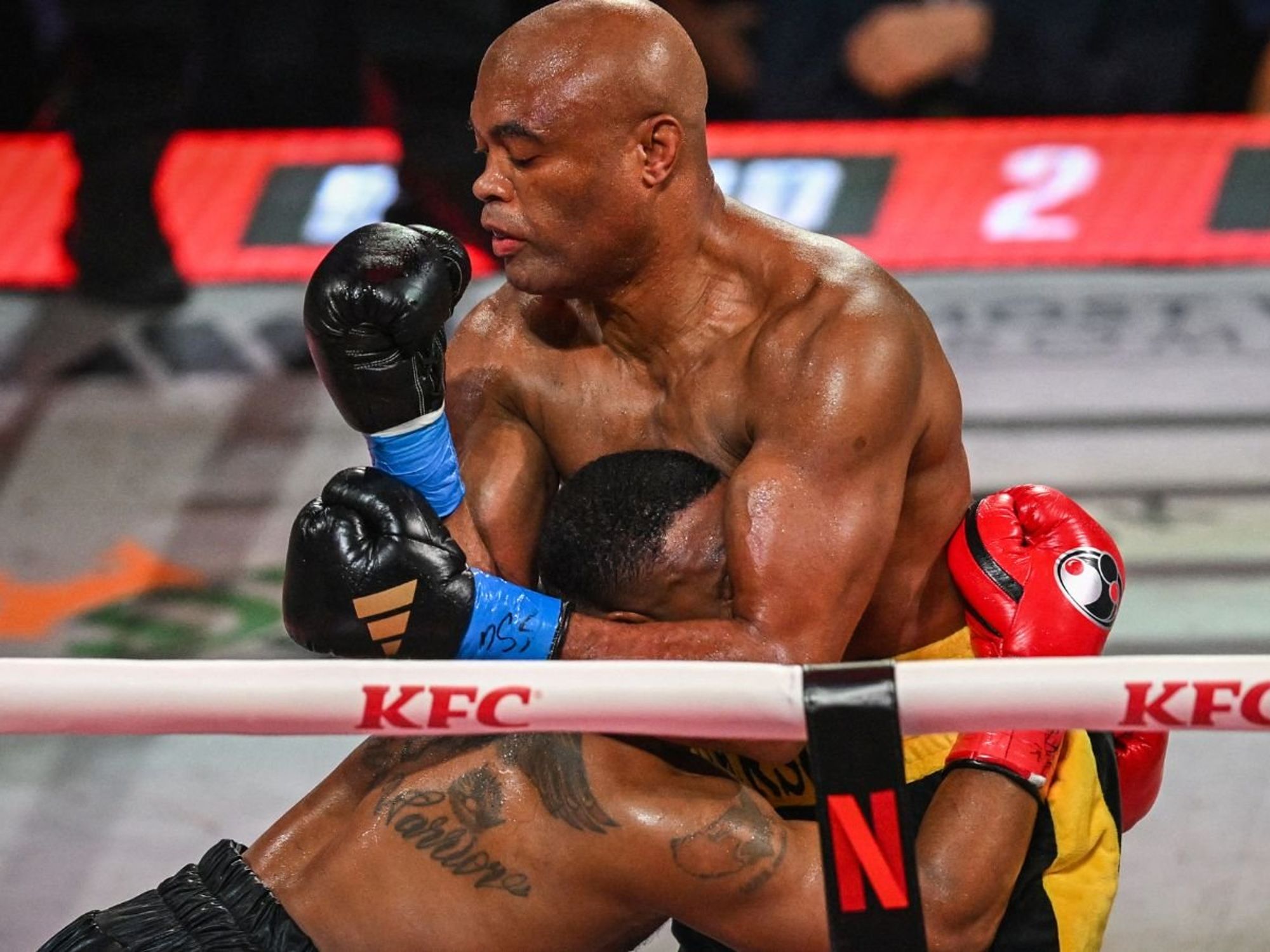 Boxing star makes shocking announcement after winning fight before Jake Paul vs Anthony Joshua