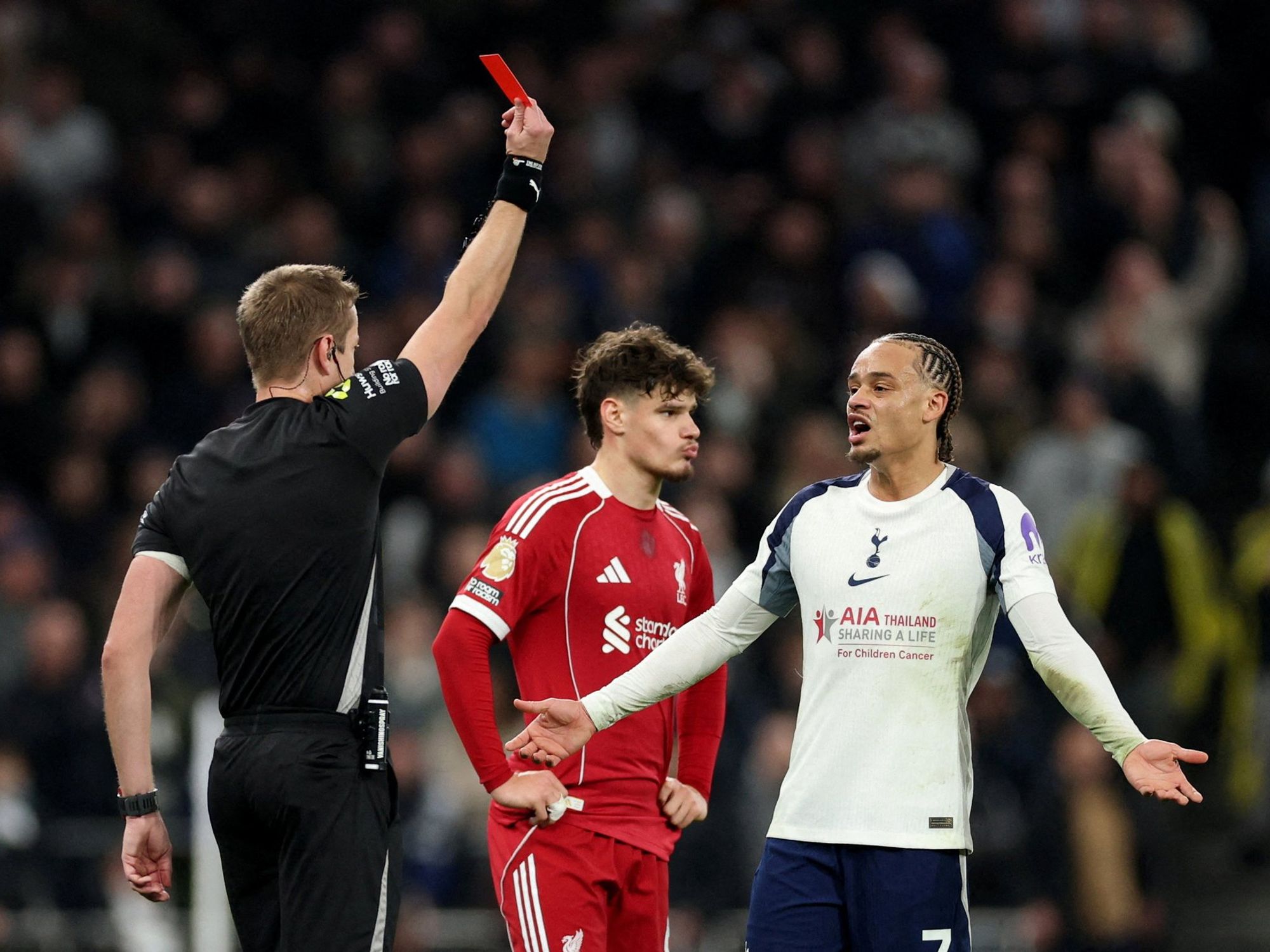 Premier League release statement after Tottenham star Xavi Simons red card in Liverpool clash
