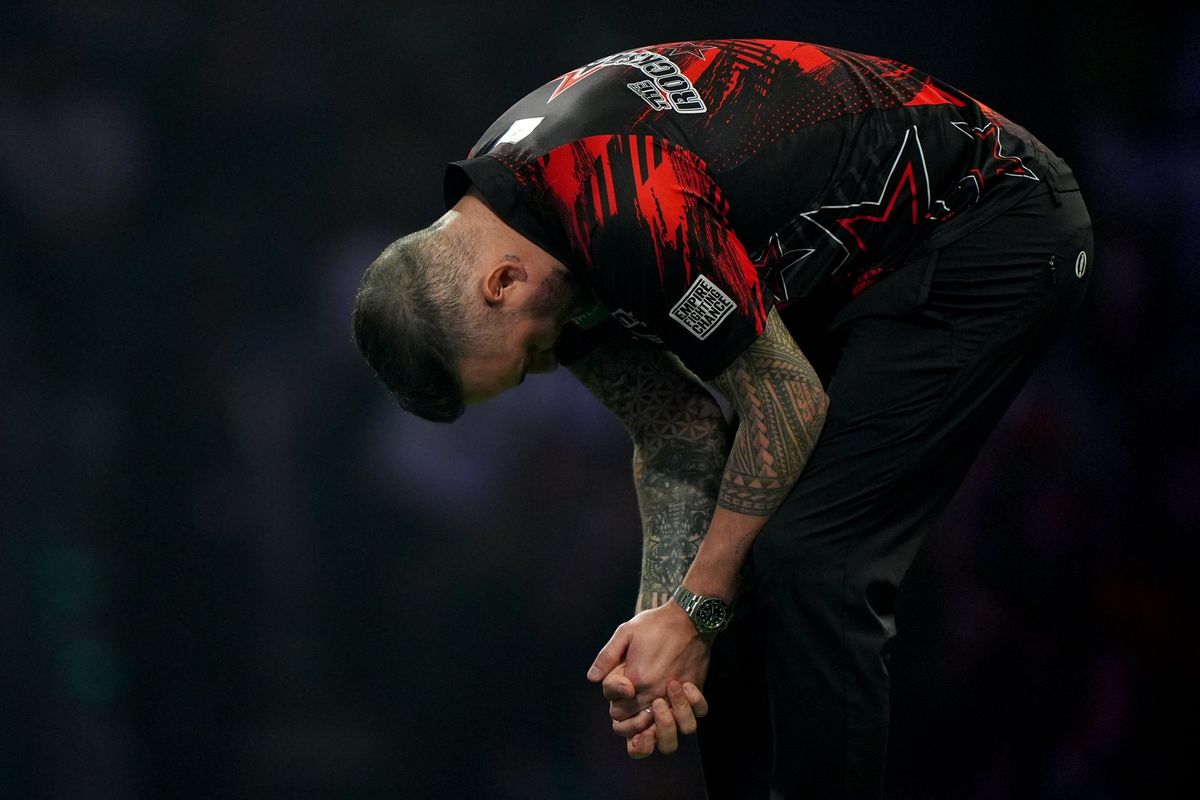 Joe Cullen accuses World Championship rival of 'CHEATING' after crashing out of competition