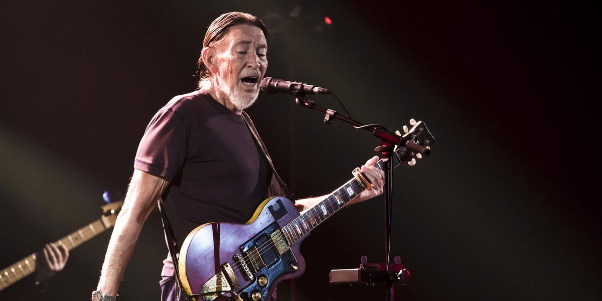 Driving Home for Christmas hitmaker dies aged 74 as family issue statement Driving Home for Christmas hitmaker dies aged 74 as family issue statement