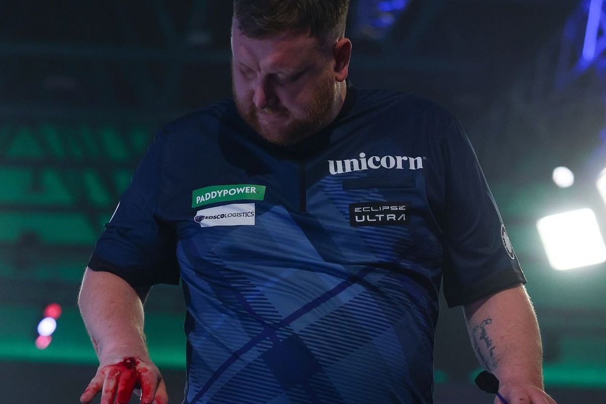 Cameron Menzies provides fresh update after punching table in fit of rage at World Darts Championship