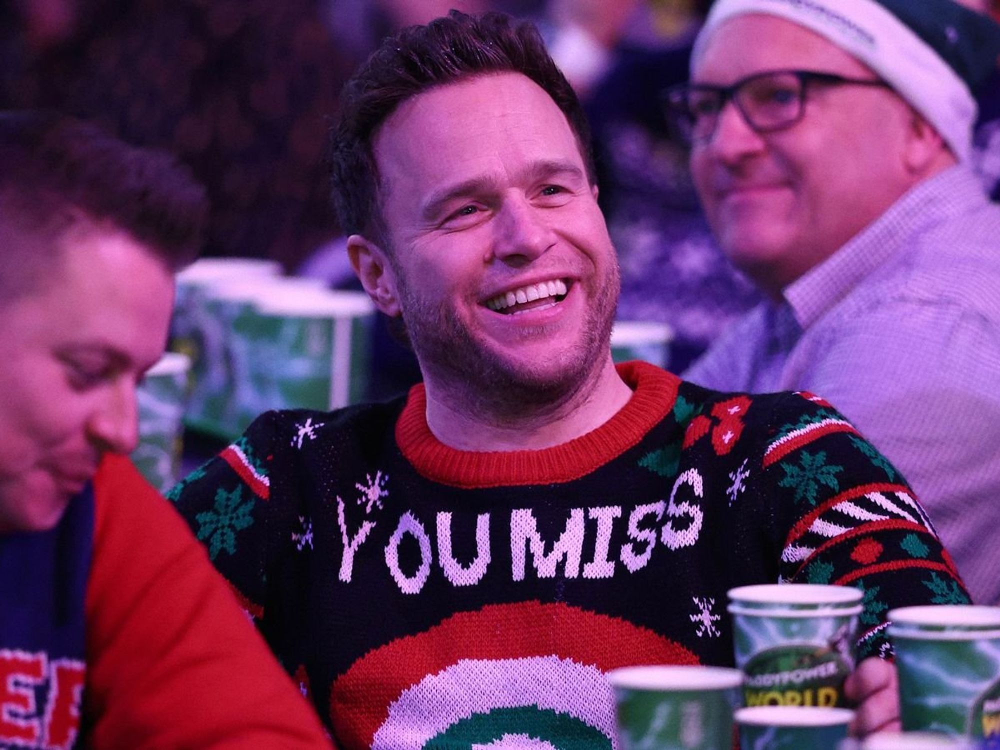 Olly Murs booed at World Darts Championship as contentious old tweet resurfaces