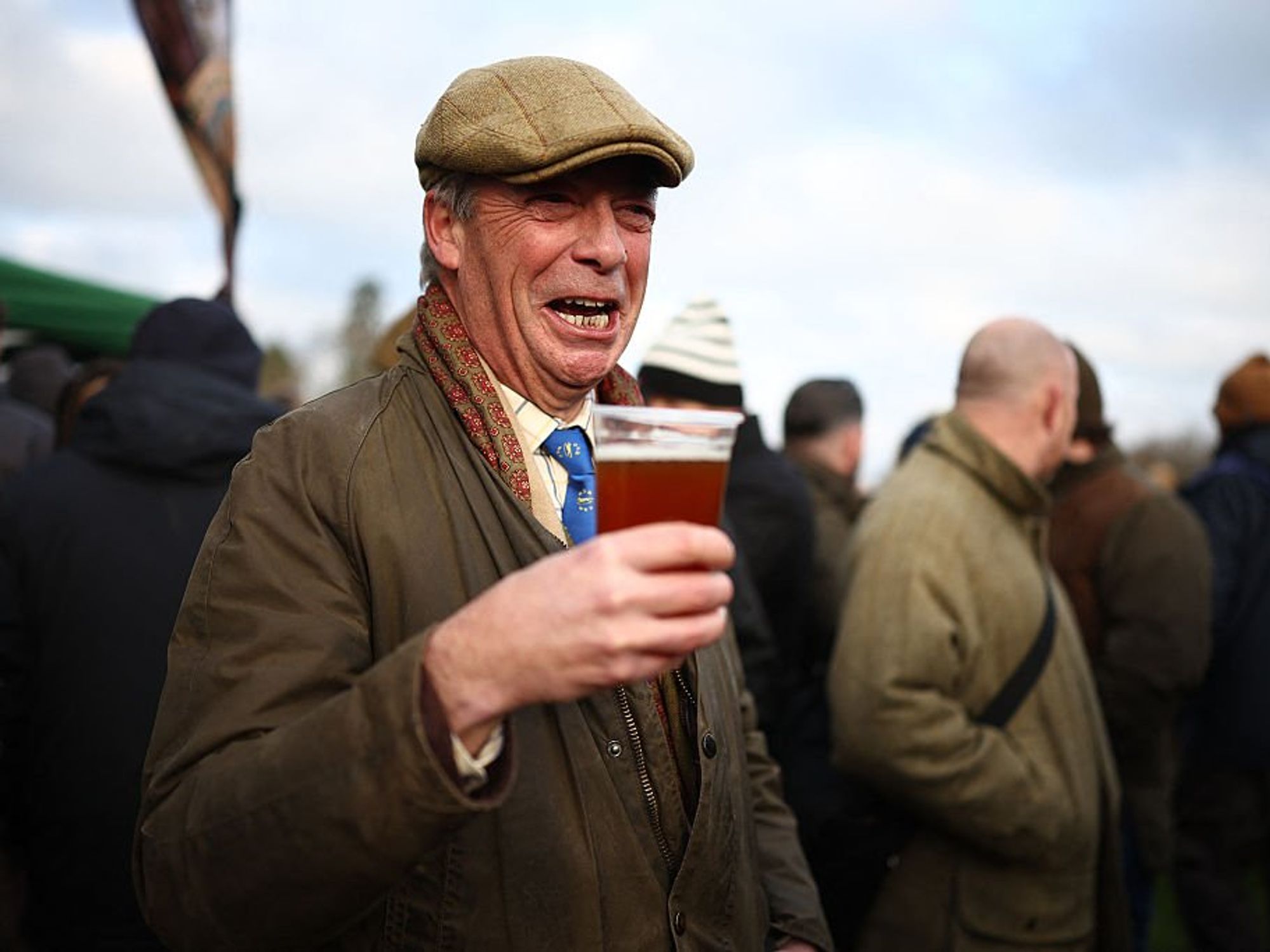 Labour panic as trade union members flock to Reform UK in major boost to Nigel Farage