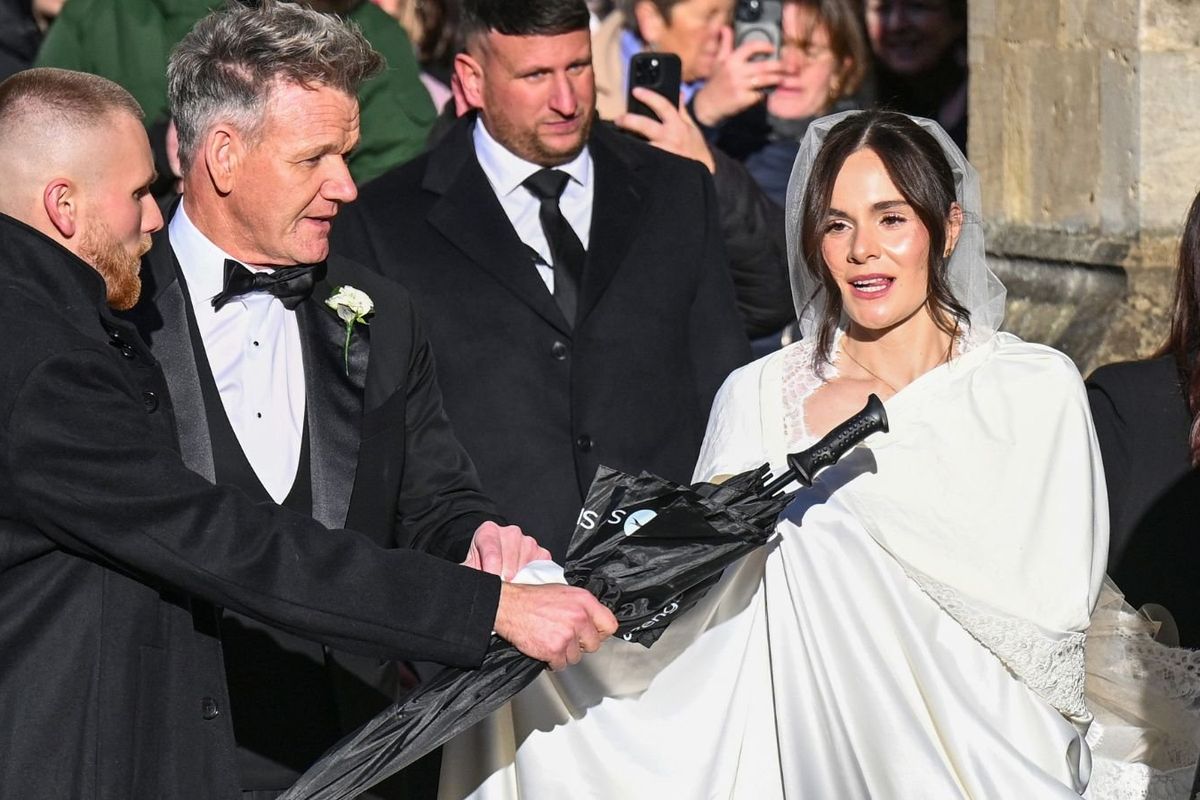 'Chaos' outside Adam Peaty and Holly Ramsay wedding as couple say 'I do' amid family dispute