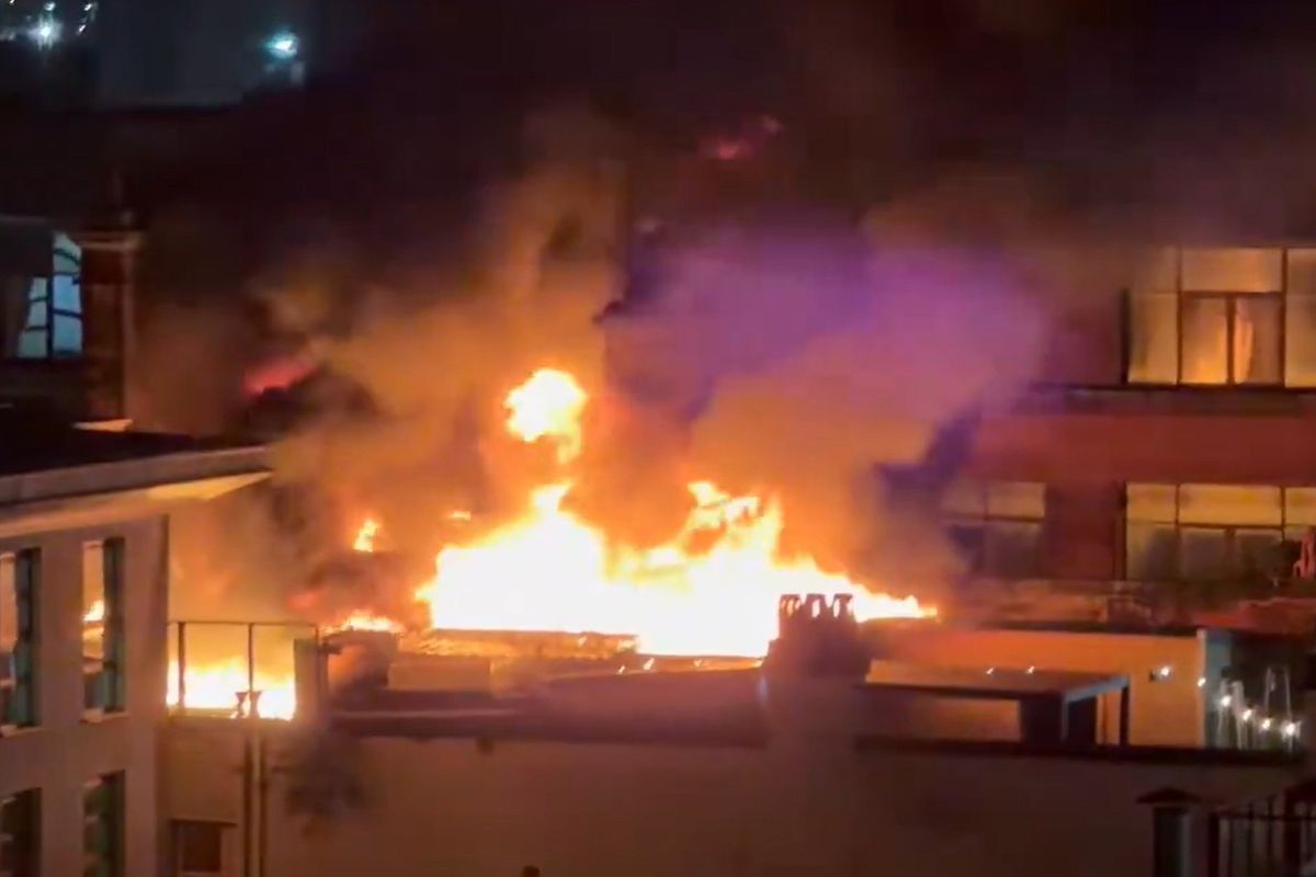 Fire crews scramble as huge blaze rips through Glasgow city centre