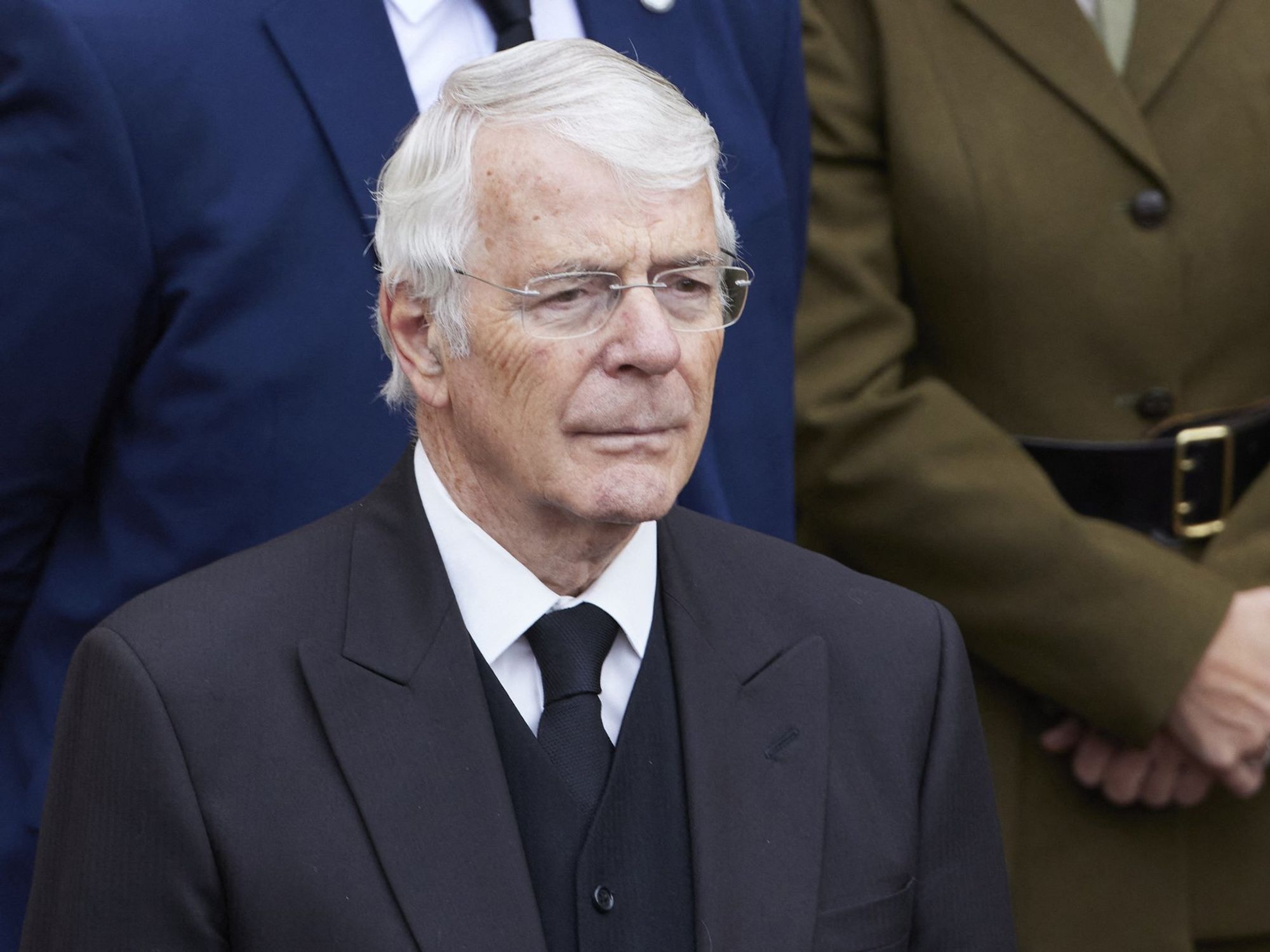 Downing Street's humiliating apology to Royal Family member revealed in newly released documents