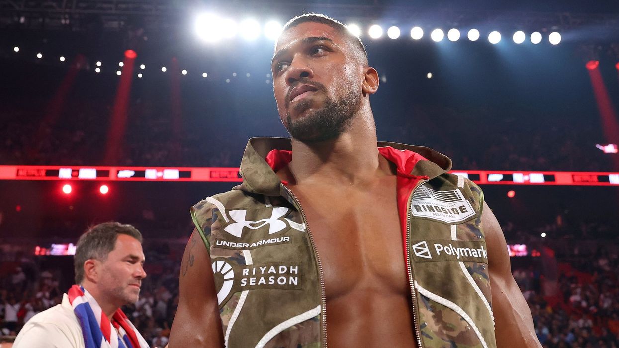 Anthony Joshua makes incredible gesture after tragic car crash that killed two of his close friends