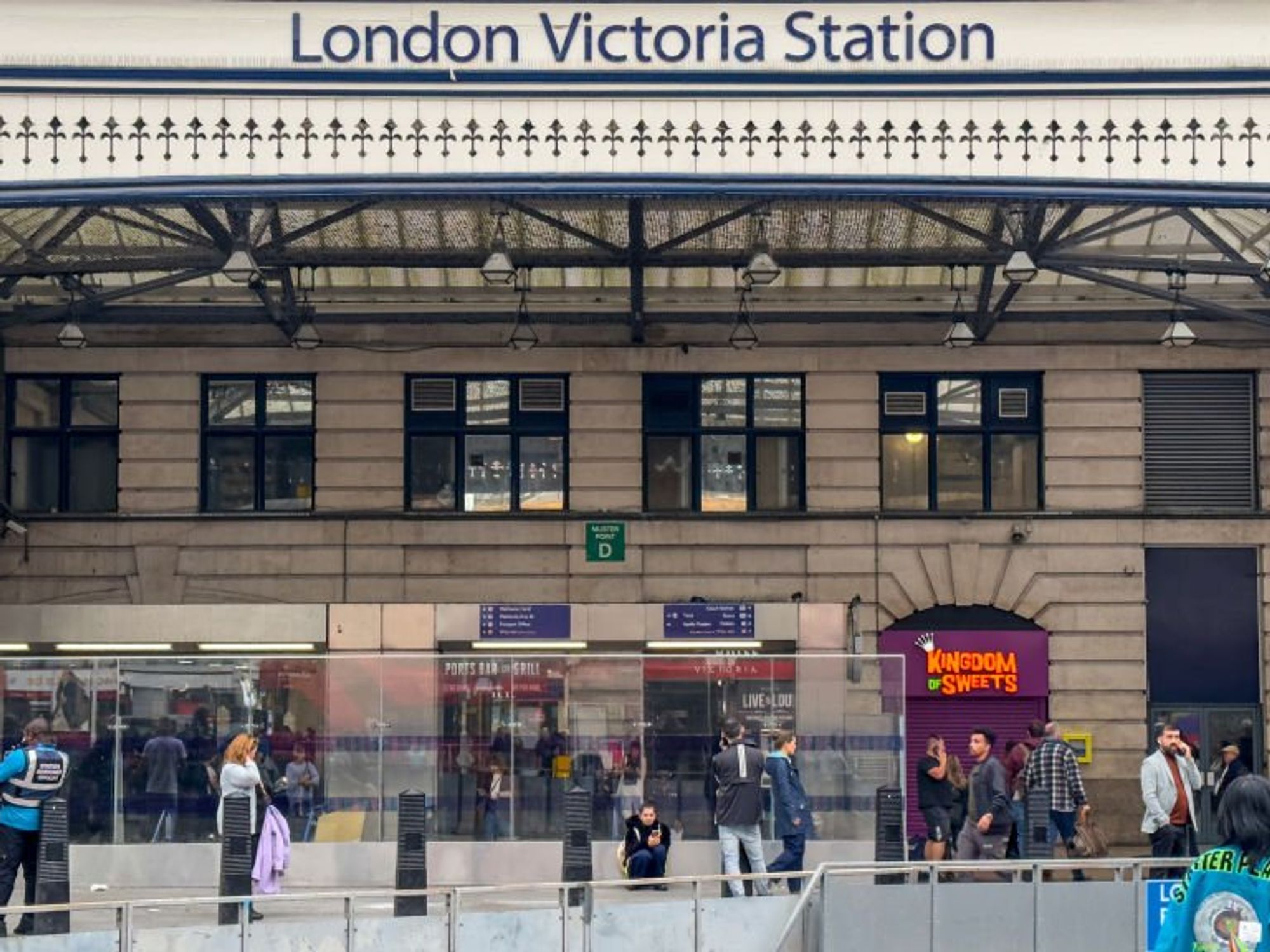 Nine men arrested after mass brawl breaks out at Wetherspoons bar at London Victoria station