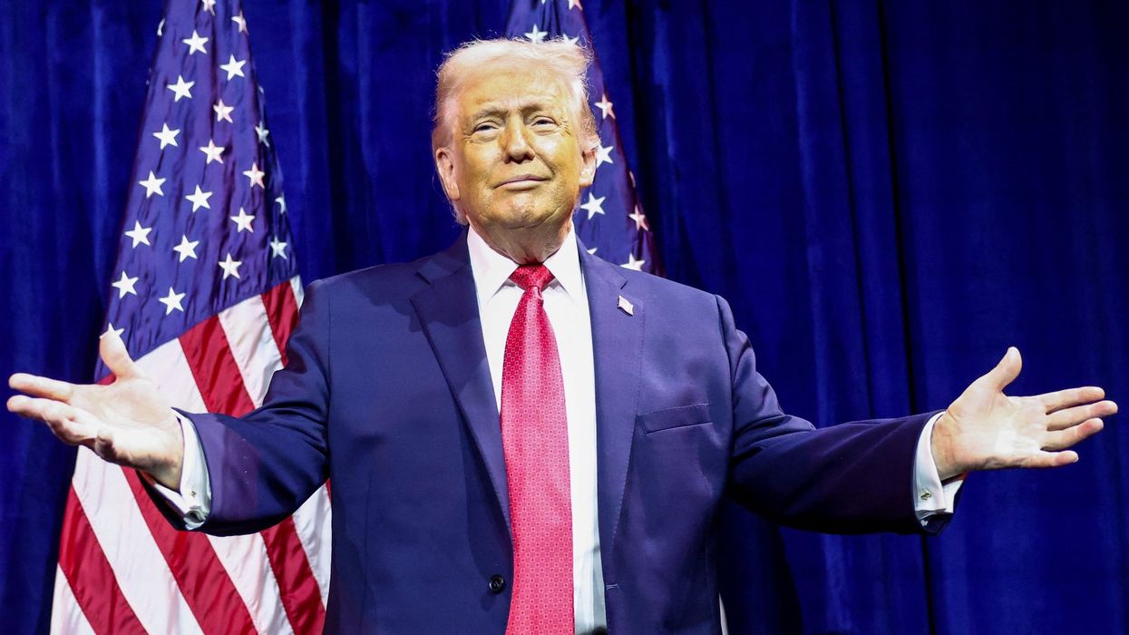 Donald Trump 'in line for $3billion windfall' as Venezuela hands over up to 50 million barrels of oil to America