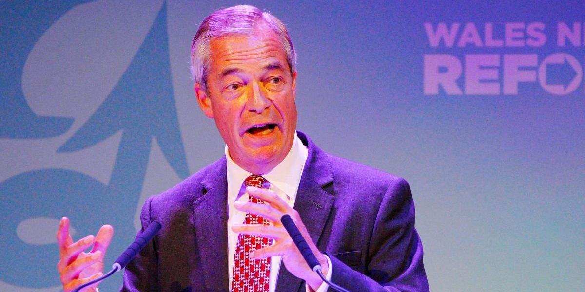 Nigel Farage blasts BBC as Reform files formal complaint over ‘plant audience member’ Nigel Farage blasts BBC as Reform files formal complaint over ‘plant audience member’