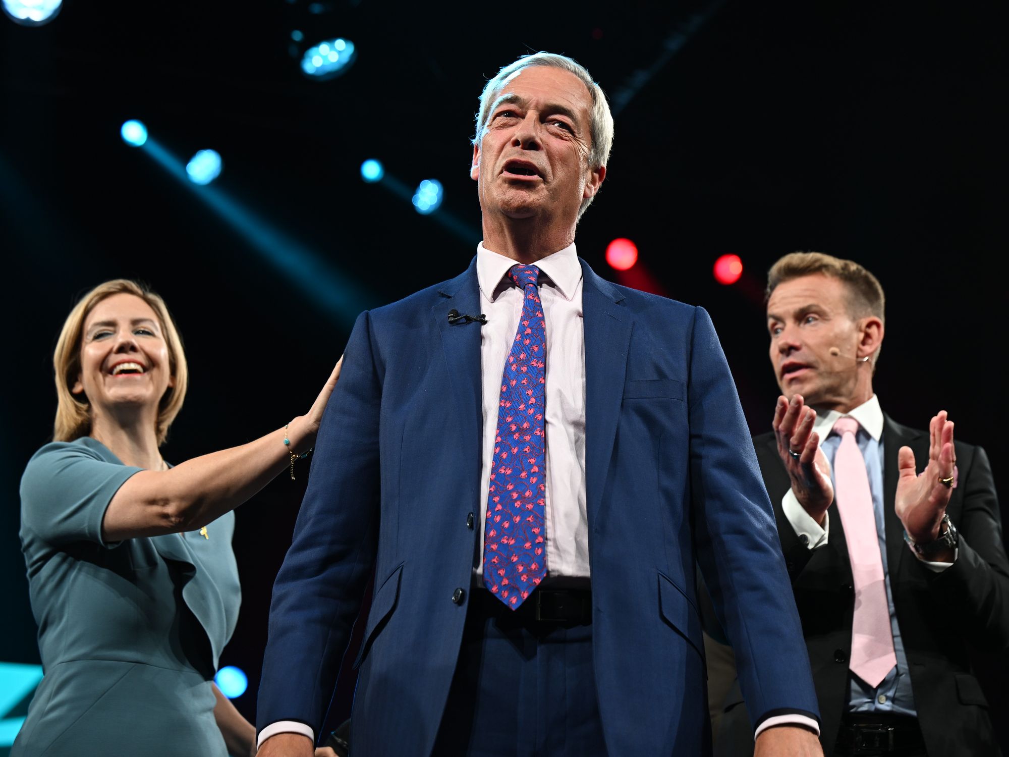 Politics LIVE: Nigel Farage to unveil 'Shadow Cabinet' as Reform leader set to make major announc...