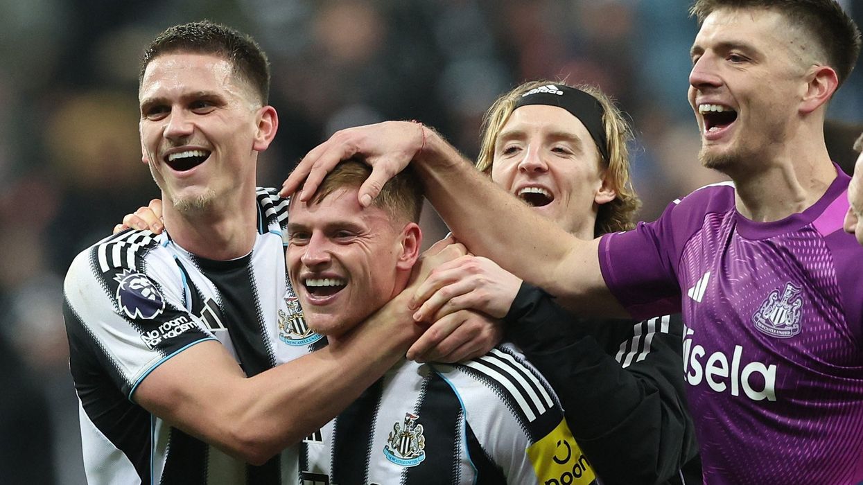 Newcastle clinch 102nd-minute winner in seven-goal thriller against Leeds in Premier League classic