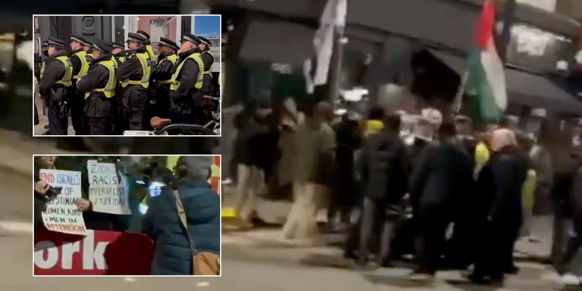 Police accused of ‘standing by’ while protesters target Israeli restaurant Police accused of ‘standing by’ while protesters target Israeli restaurant