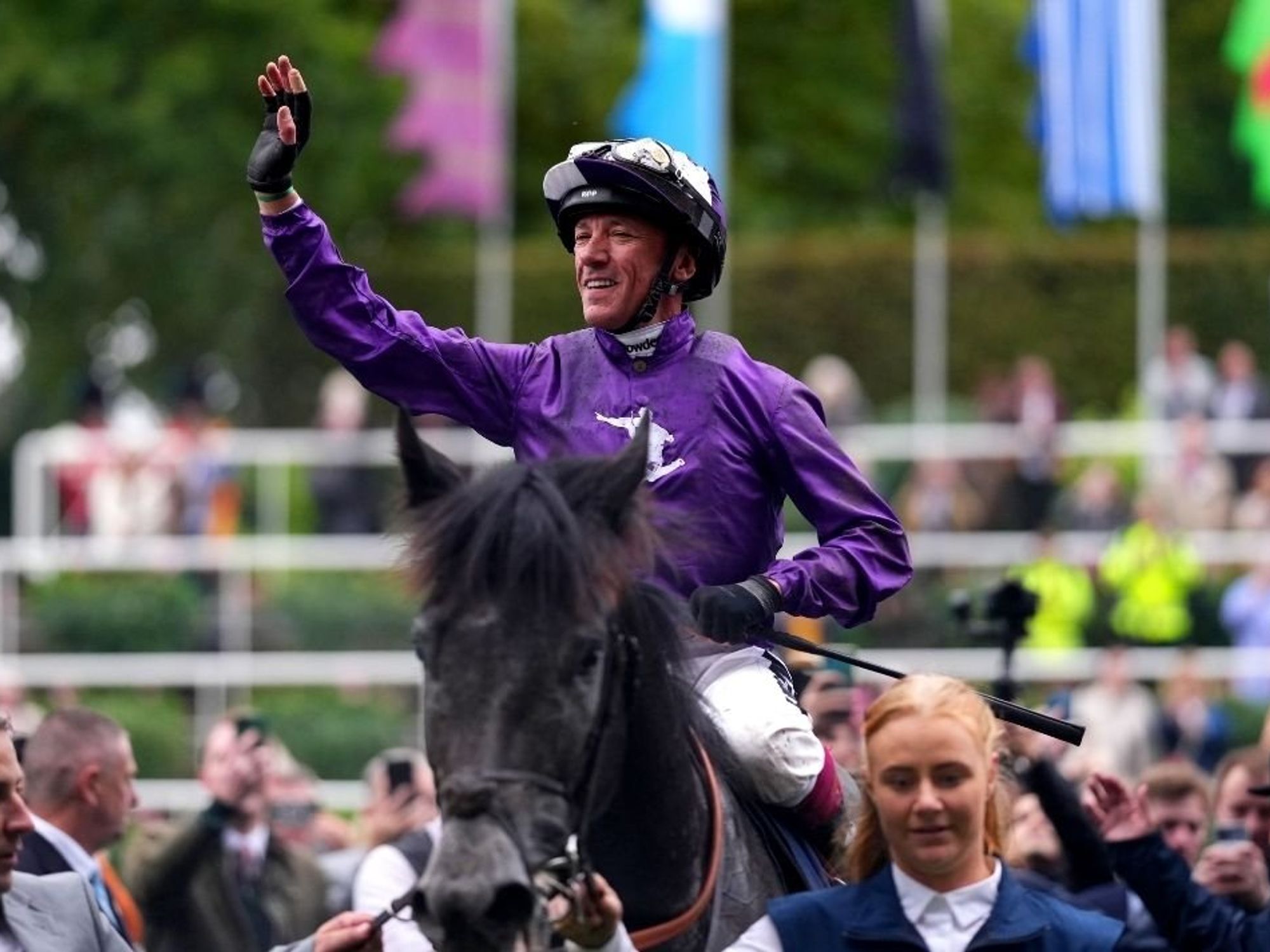 Frankie Dettori accused of tax avoidance as Britons face paying his £765,000 losses