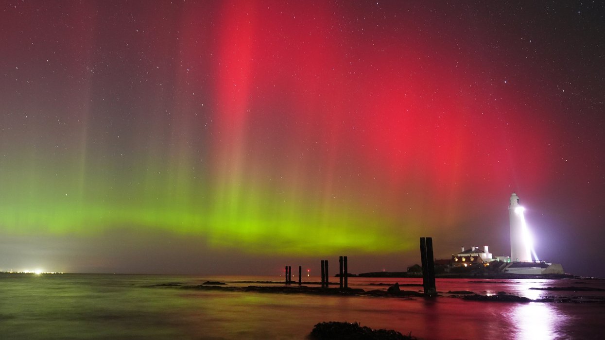 Northern Lights alert issued as millions of Britons set to witness breathtaking light show tonight
