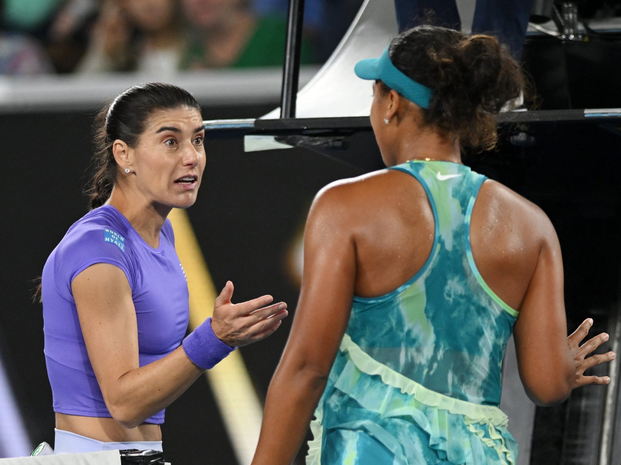 Naomi Osaka explains heated handshake incident after beating Sorana Cirstea at Australian Open