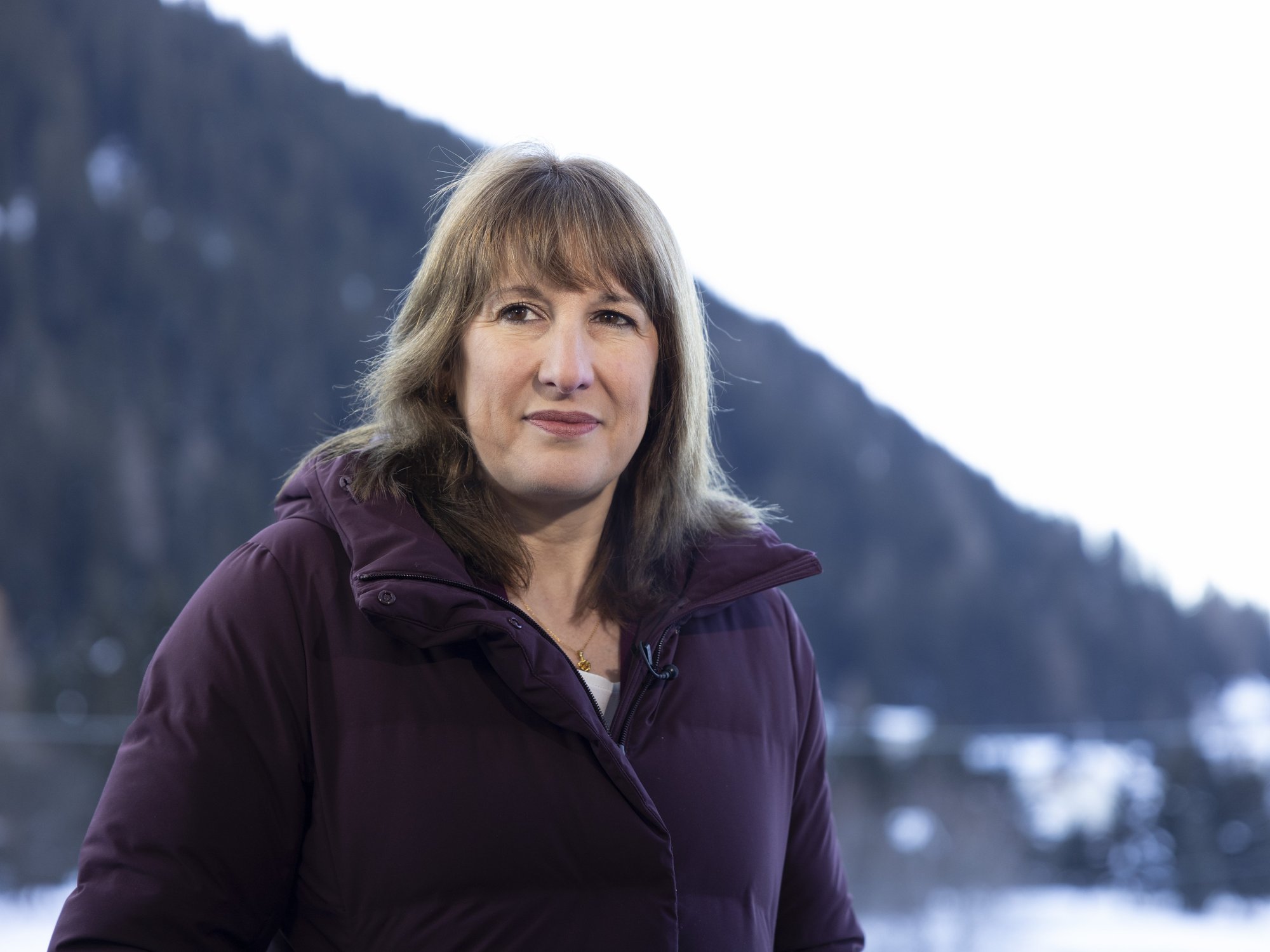 Rachel Reeves dealt 'vote of no confidence' as fund pulls £2billion of UK investment following 'b...