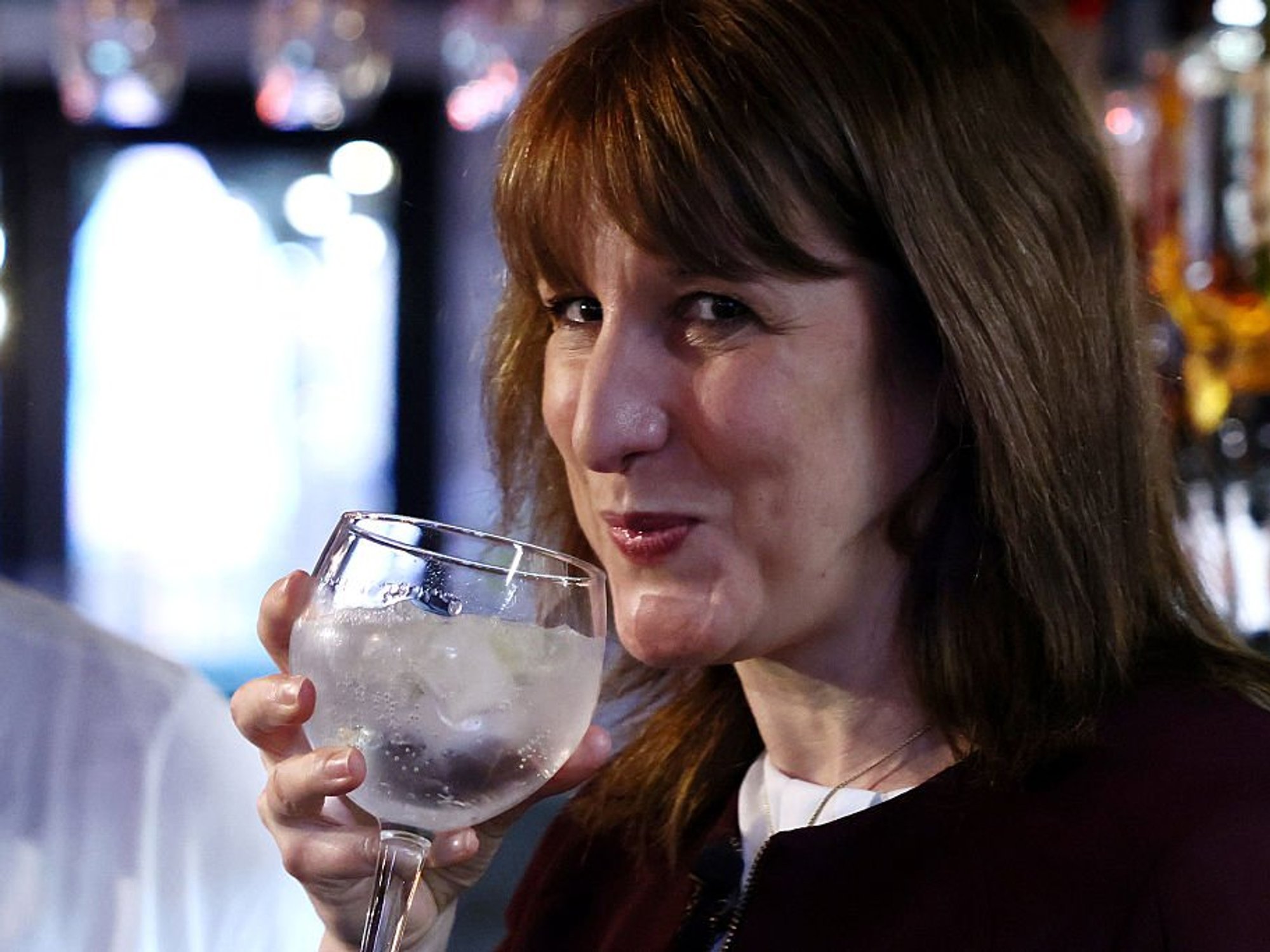 Politics LIVE: 'I won't apologise for U-turns!' Rachel Reeves defends repeated 'tweaks' to major ...