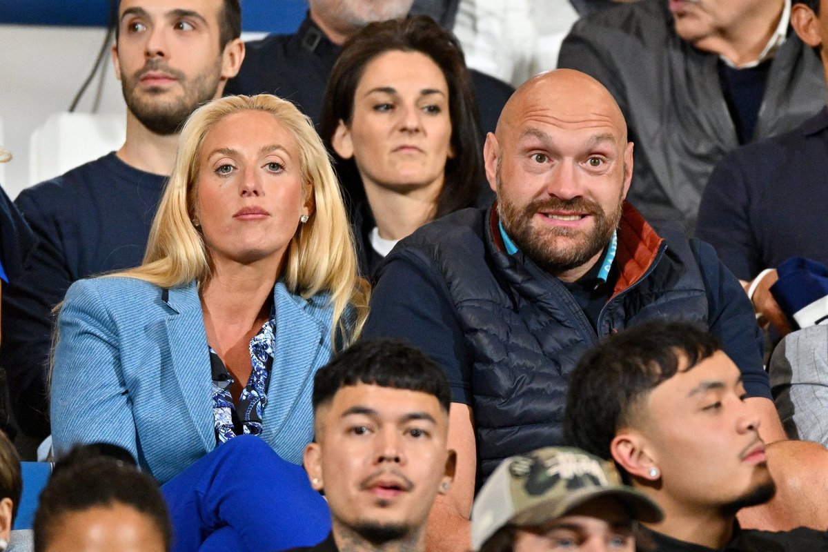 Tyson Fury risks wrath of wife Paris with latest announcement