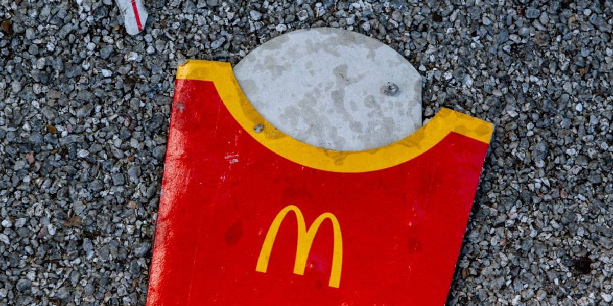 Tory councillor traces receipts to catch ‘fast litter’ louts Tory councillor traces receipts to catch ‘fast litter’ louts