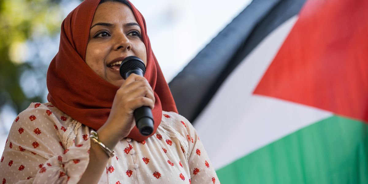 Labour MP who blasted housing shortages lives in council flat despite earning £94k Labour MP who blasted housing shortages lives in council flat despite earning £94k