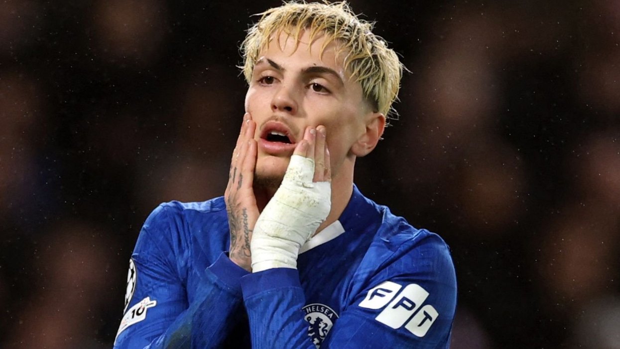 Alejandro Garnacho torn apart on social media after disastrous performance in Chelsea win over West Ham