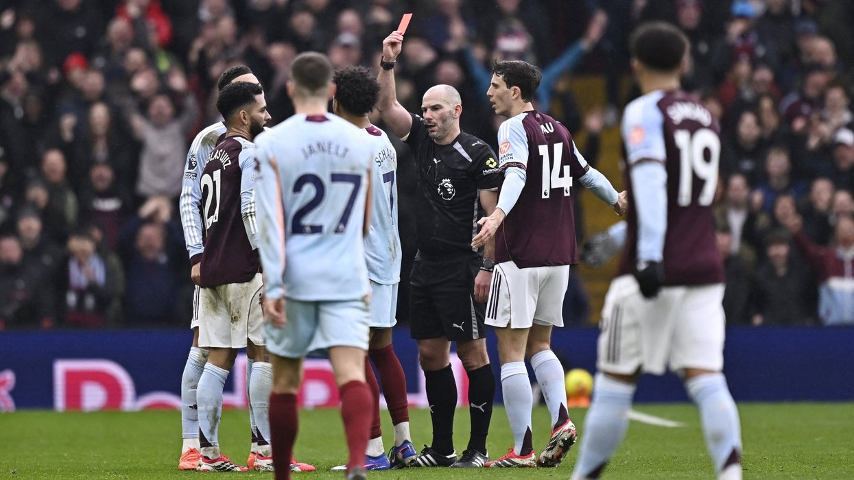 Why was Kevin Schade sent off? Brentford man shown straight red card against Aston Villa