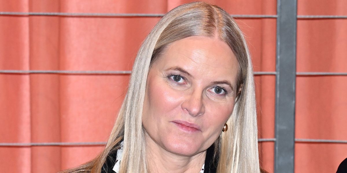 Princess issues apology over her ’embarrassing’ connection to Jeffrey Epstein Princess issues apology over her ’embarrassing’ connection to Jeffrey Epstein