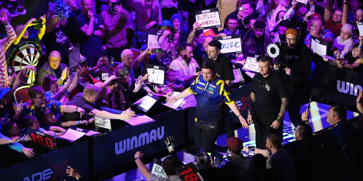 ITV forced into apology after darts fans sing ‘Keir Starmer is a w***er’ chants ITV forced into apology after darts fans sing ‘Keir Starmer is a w***er’ chants