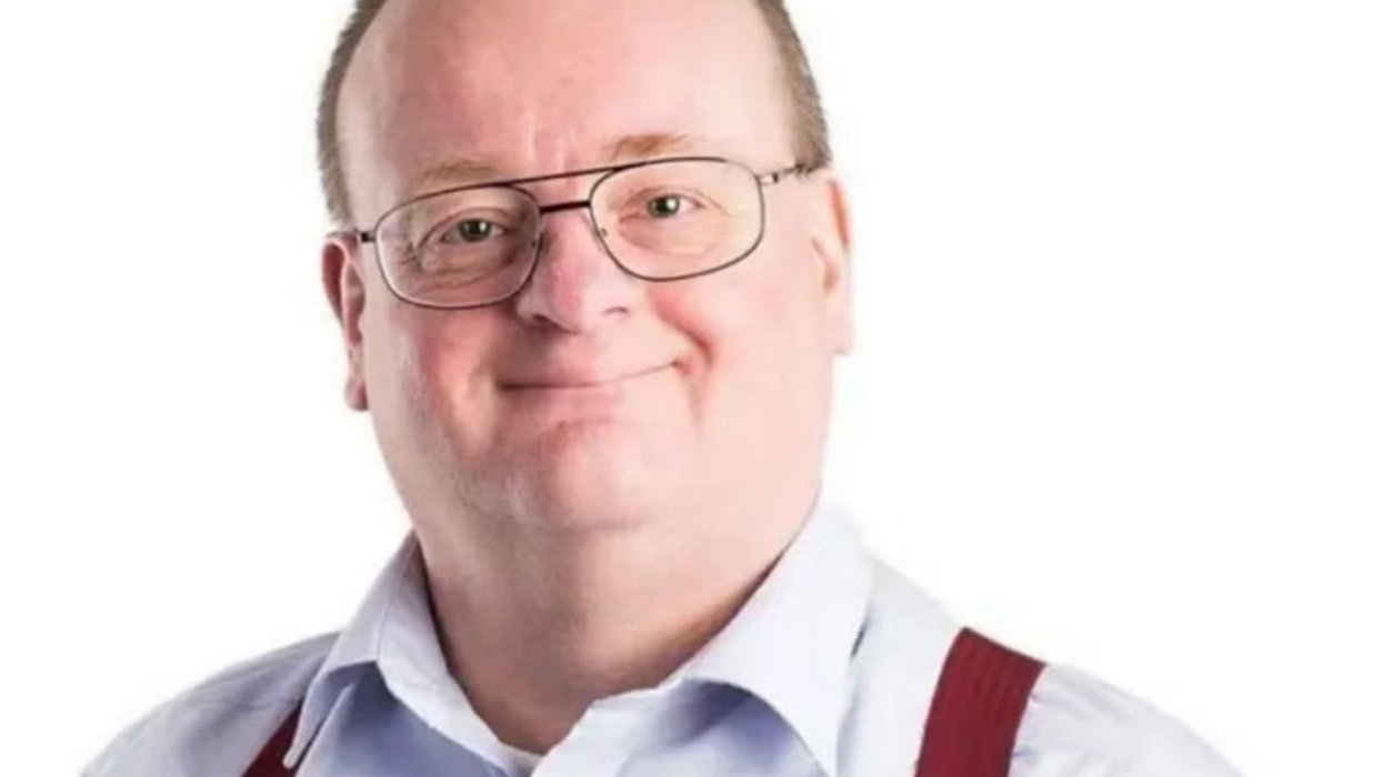 BBC Radio star dies at 62 just 18 months after retiring from role as heartfelt tributes flood in