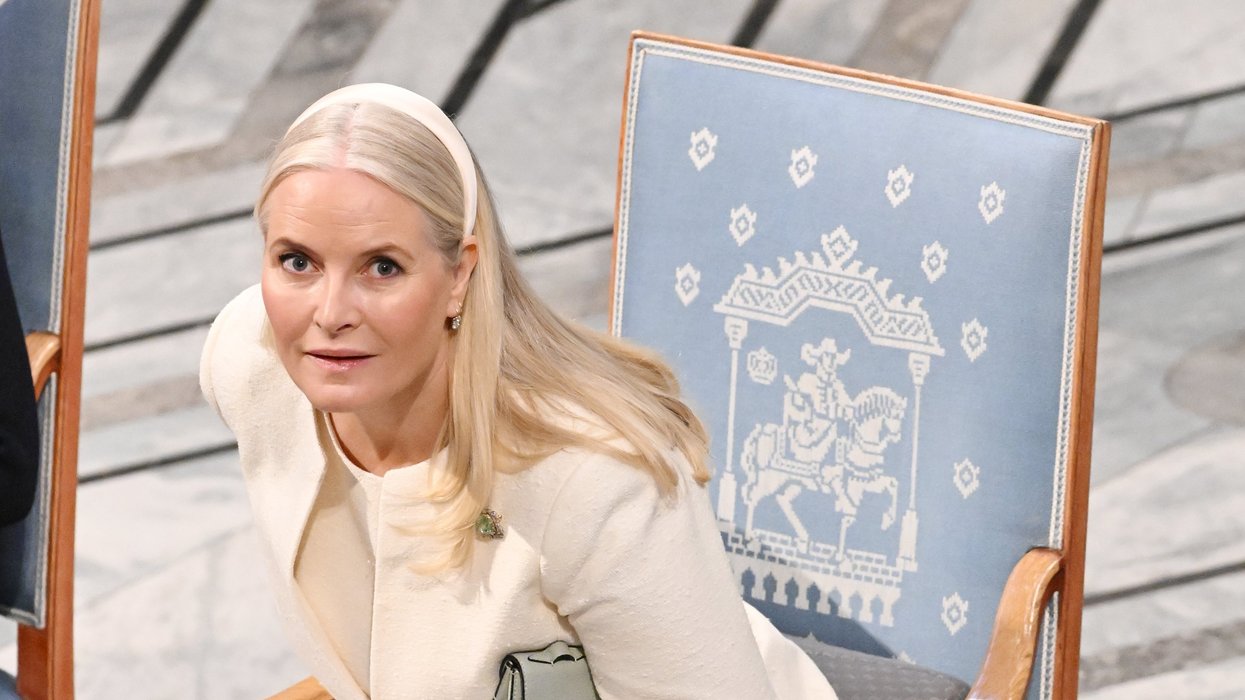 Princess issues fresh apology to royals over her links to Jeffrey Epstein