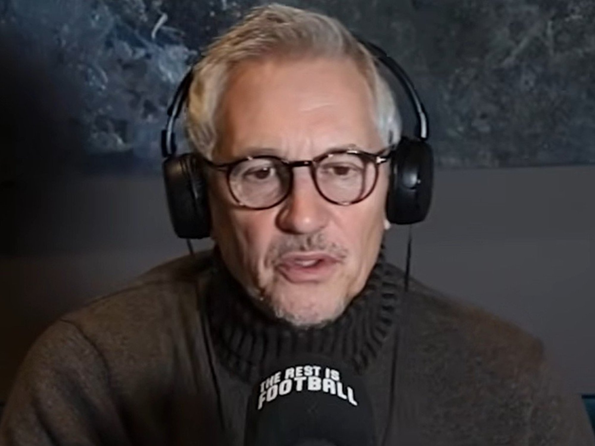 Gary Lineker tells Man Utd star to 'sue' former manager after brilliant performance in Tottenham win