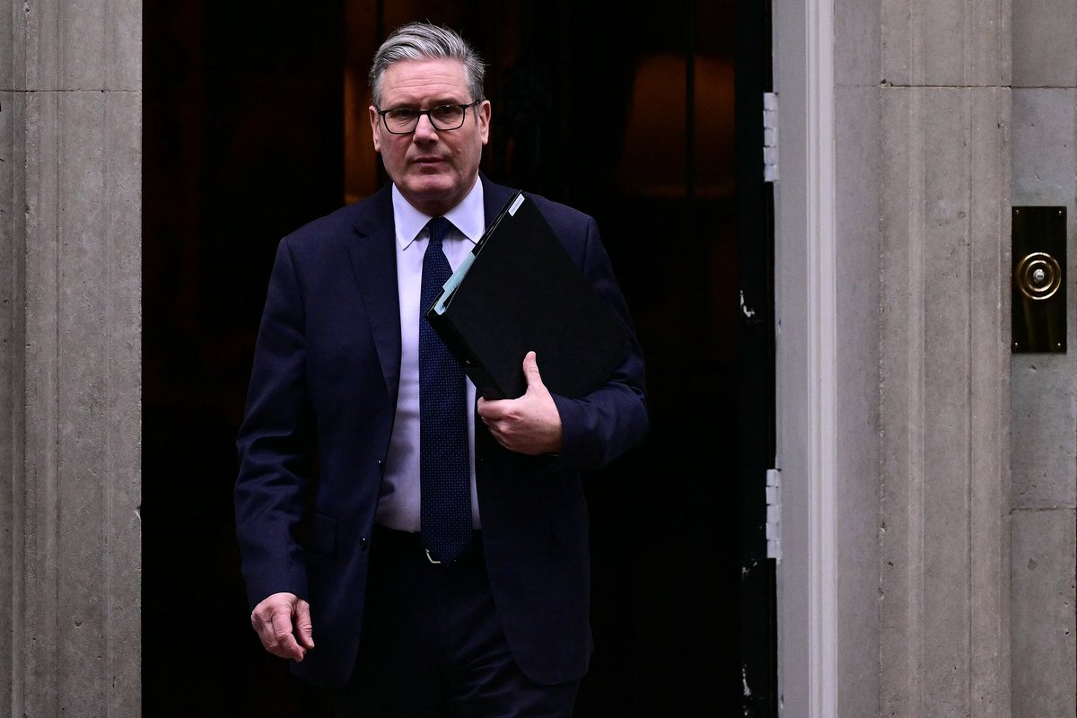 Keir Starmer told to water down 'unfair' migrant crackdown in blow to 'stop the boats' pledge