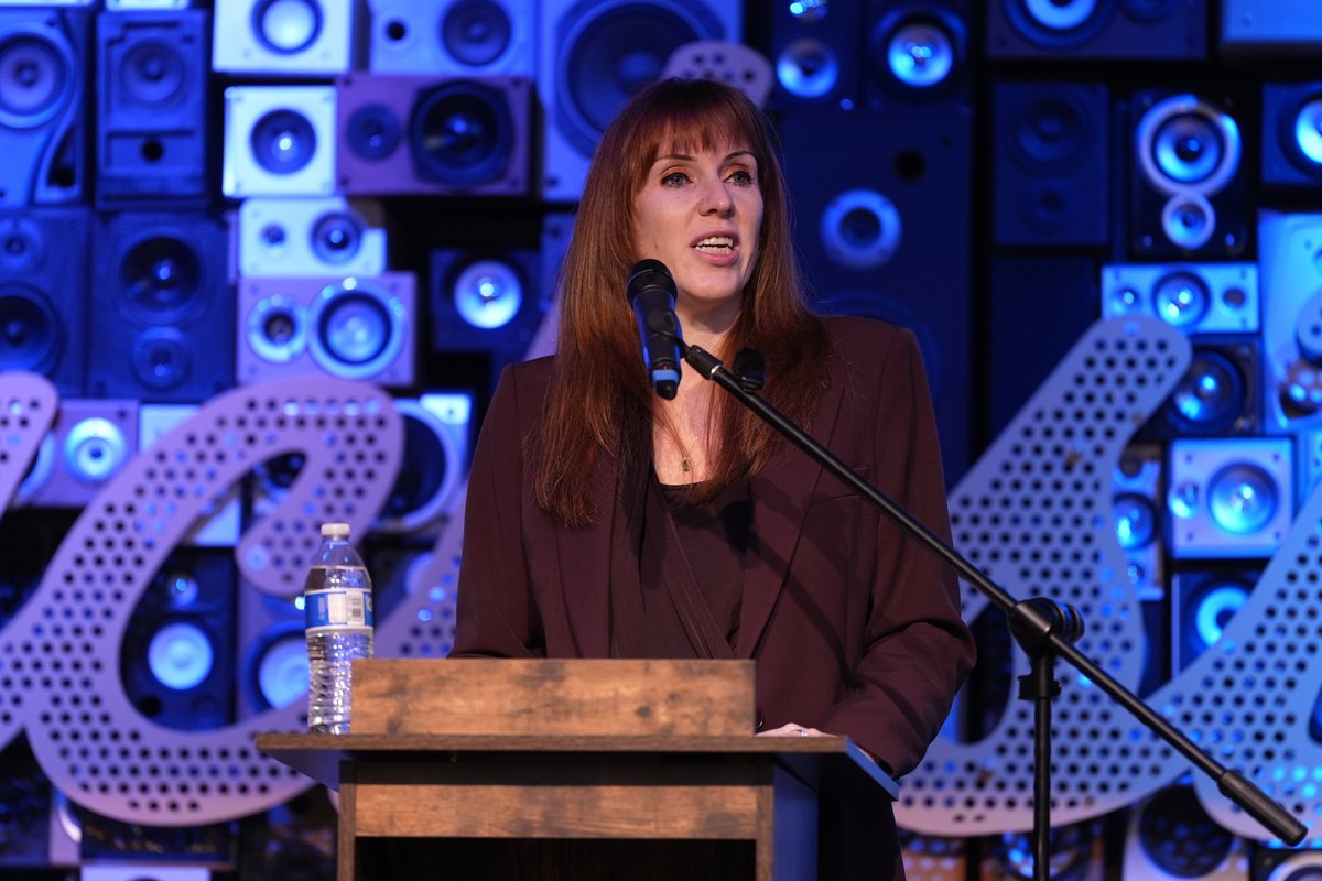 Union chief calls for Angela Rayner to replace Keir Starmer amid Reform landslide fears