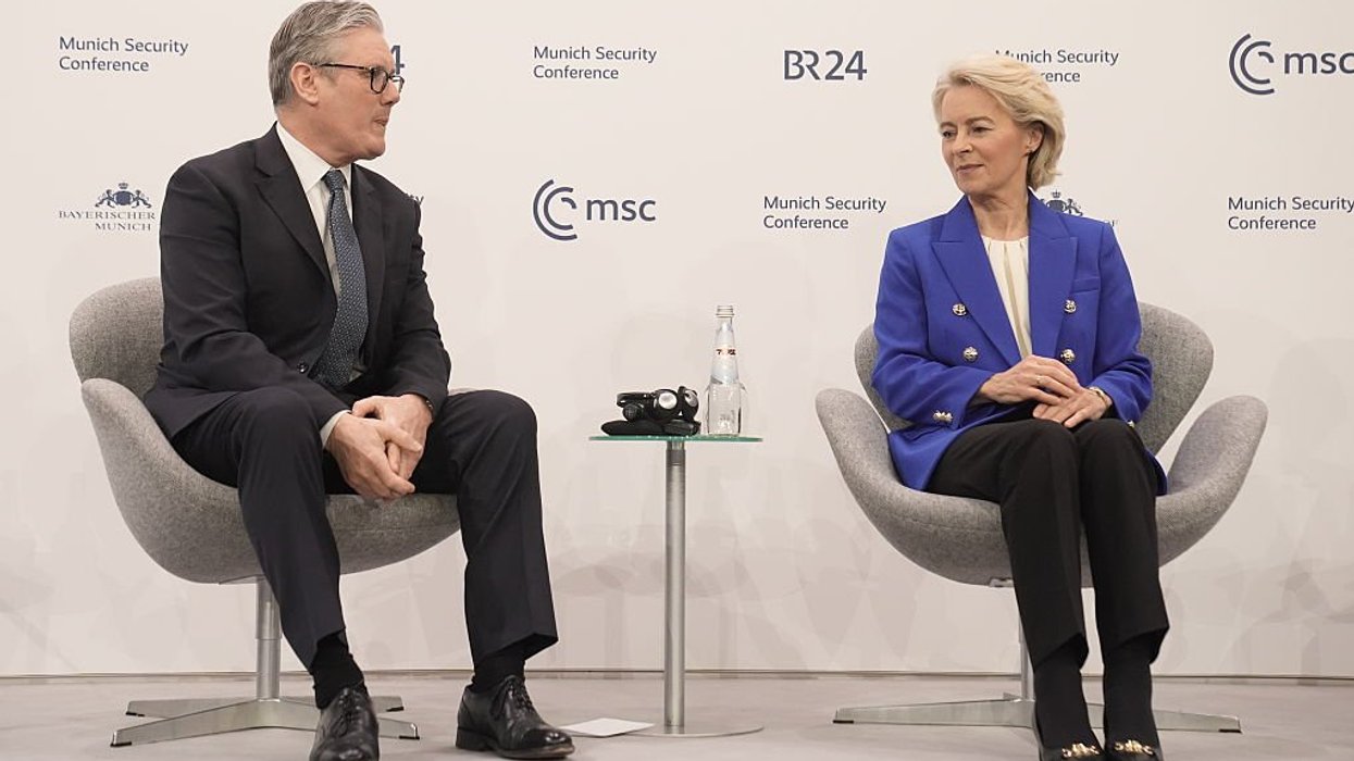 POLL: Is Keir Starmer betraying Brexit? YOU DECIDE