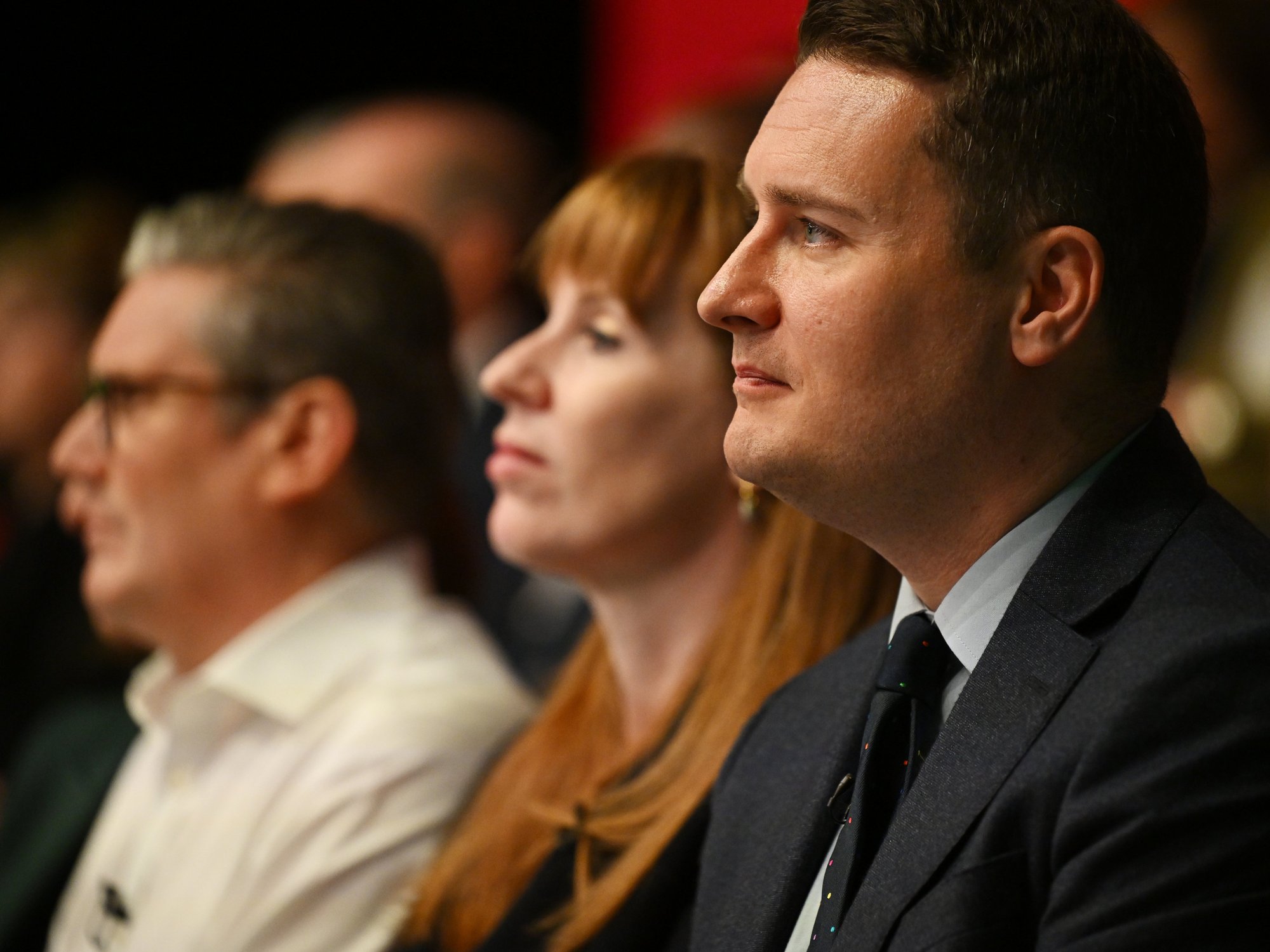Wes Streeting plots to beat Angela Rayner in race to topple Keir Starmer as date set to oust PM