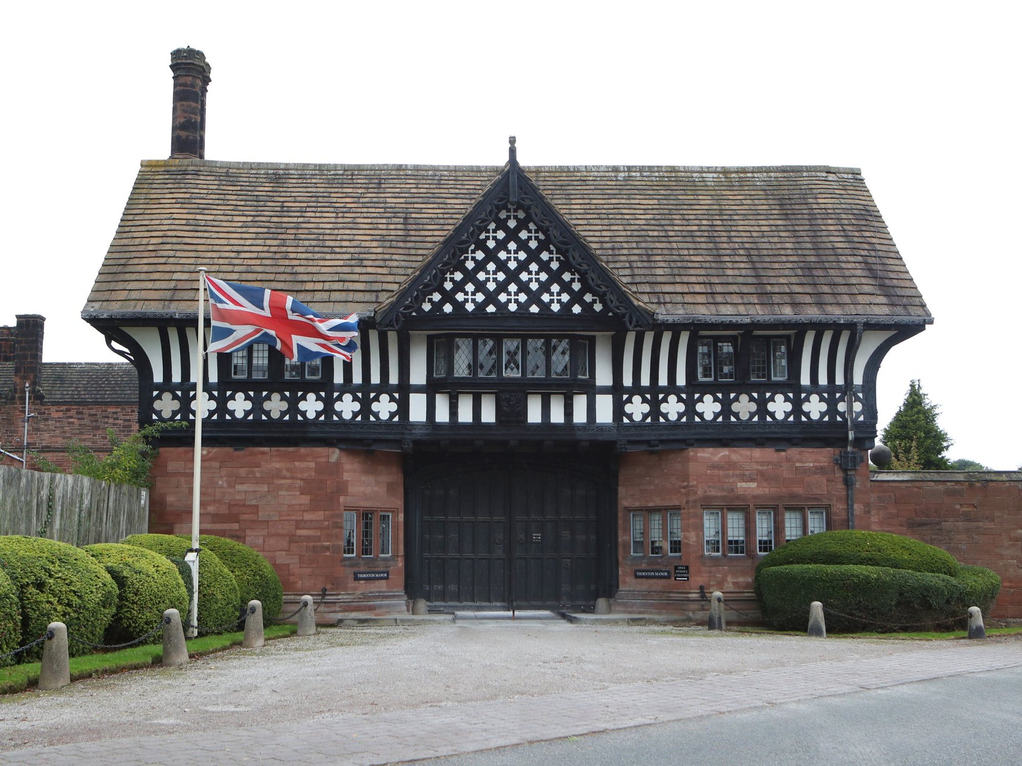 Fears mount 19th century manor could be lost forever following ‘catastrophic fire’