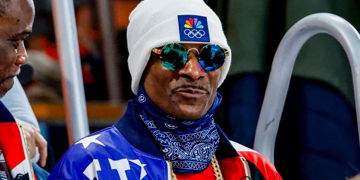 Snoop Dogg repays family who gave him free food with amazing gesture at Winter Olympics Snoop Dogg repays family who gave him free food with amazing gesture at Winter Olympics