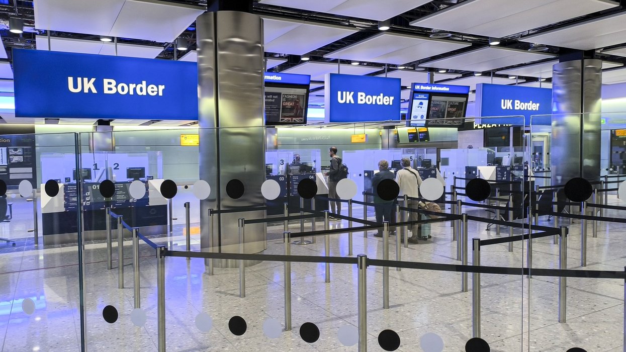 British expats give up UK citizenship as new passport rules 'leave them worse off than foreigners'