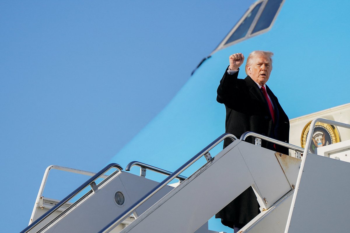 Donald Trump issues fierce warning to UK as Ed Miliband signs deal with President's bitter rival Gavin Newsom