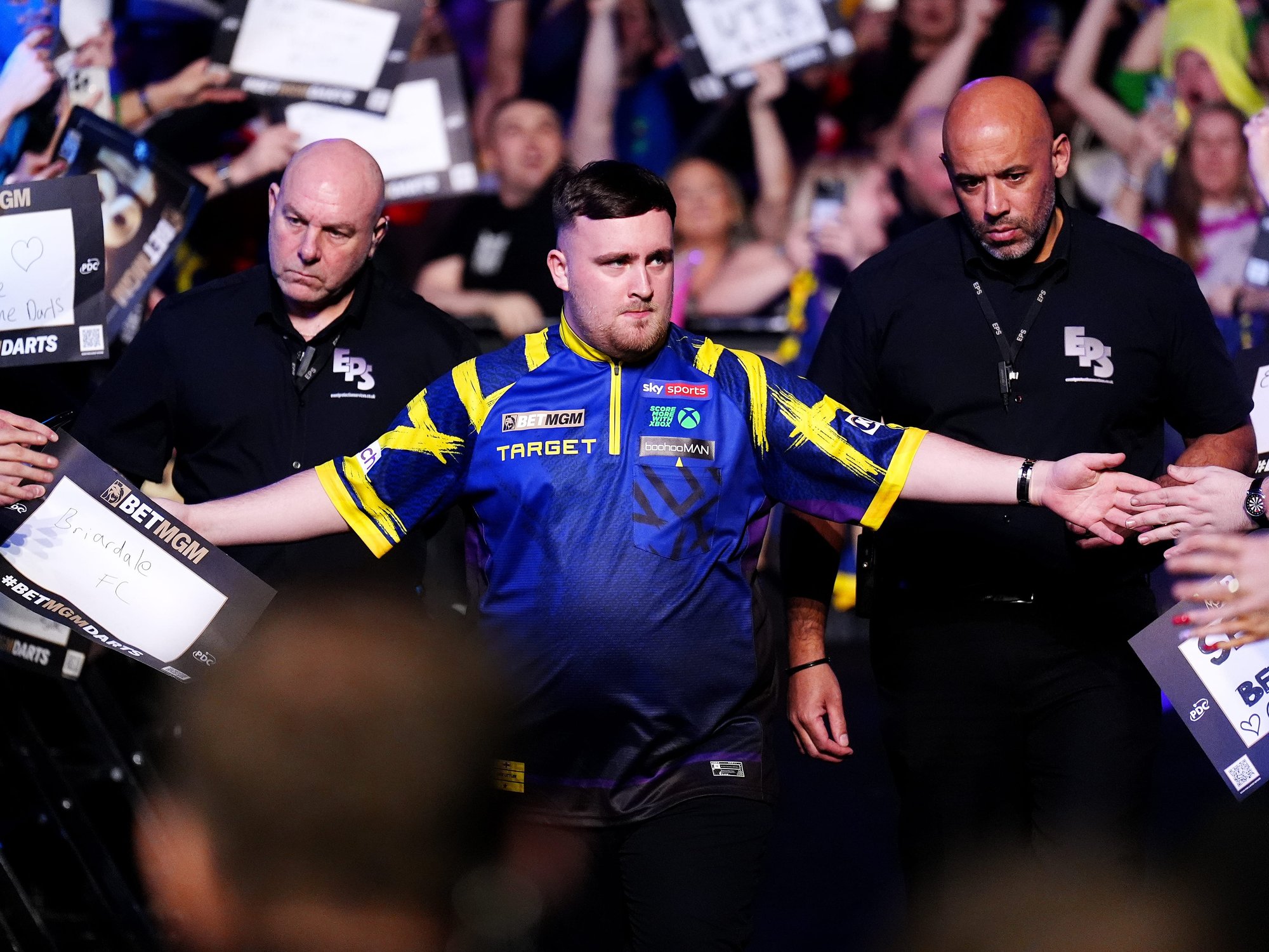 Luke Littler hints at making major change after 19-year-old darts star signed record £20m deal