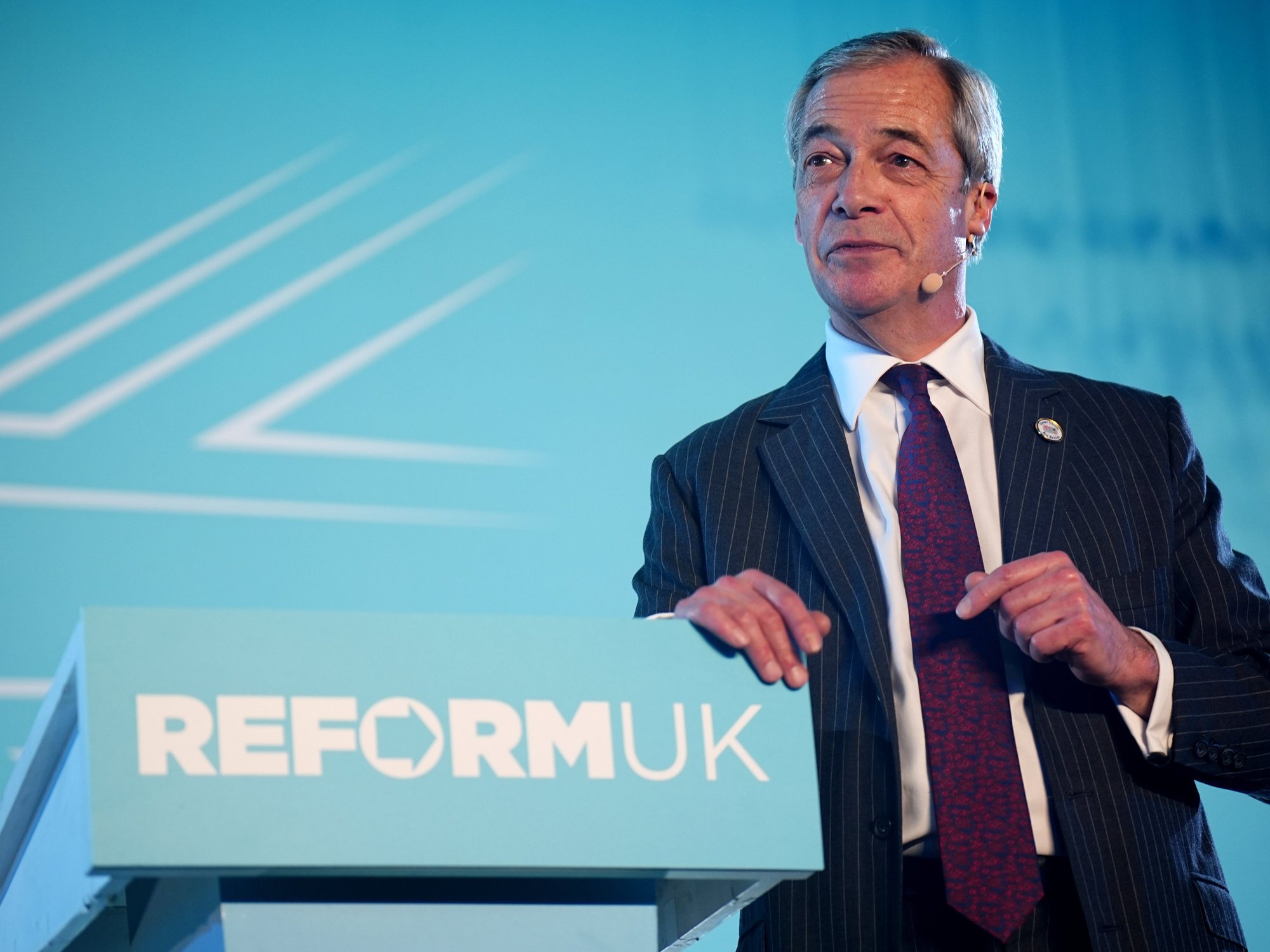 Politics LIVE: Nigel Farage unveils top team for Shadow Cabinet