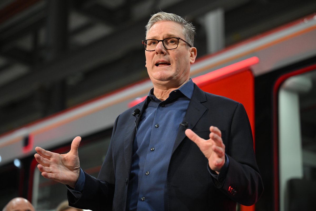 'Sheer incompetence!' Labour council leader blasts Keir Starmer over election delay U-turn