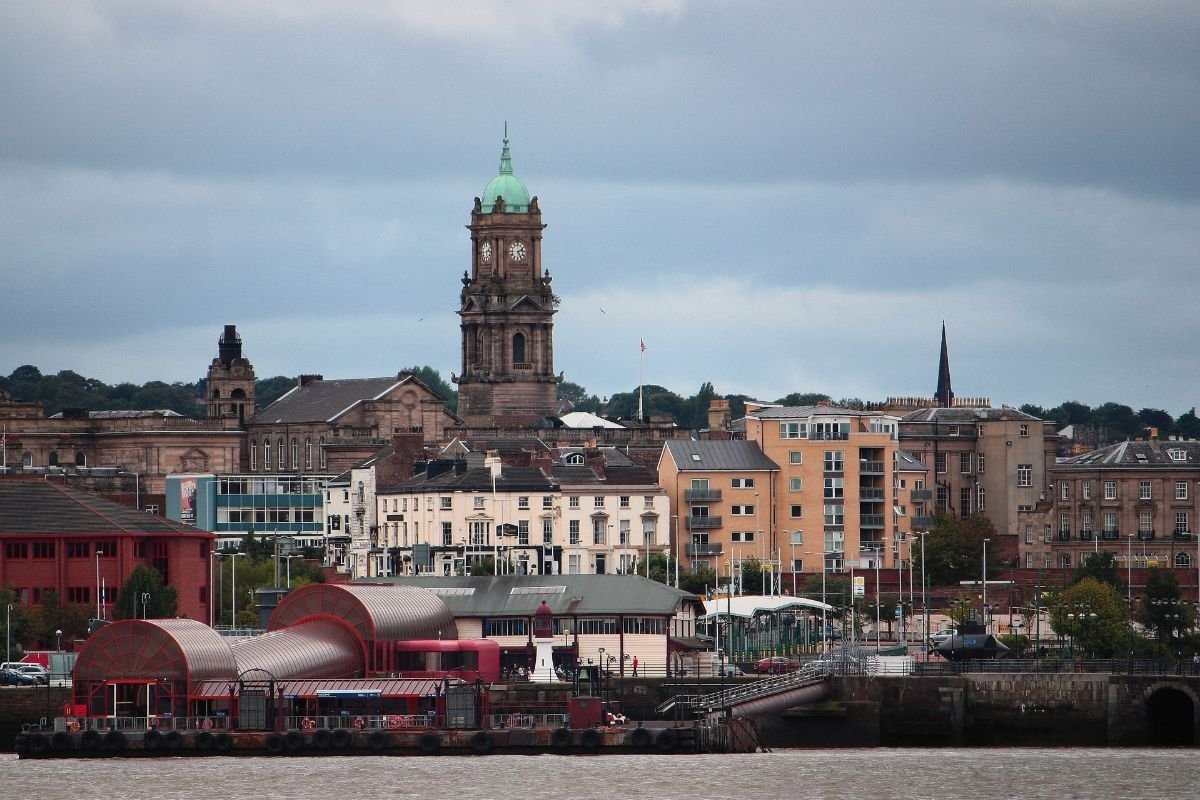 Locals fight back against 200km net zero project as petition signed by 12,000 residents sparks emergency meeting